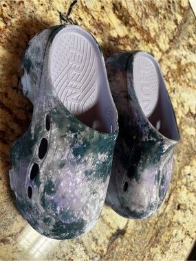 New Hunter Green/Purple Slip-On Clogs Women’s 7 Platform Slides Croc Style